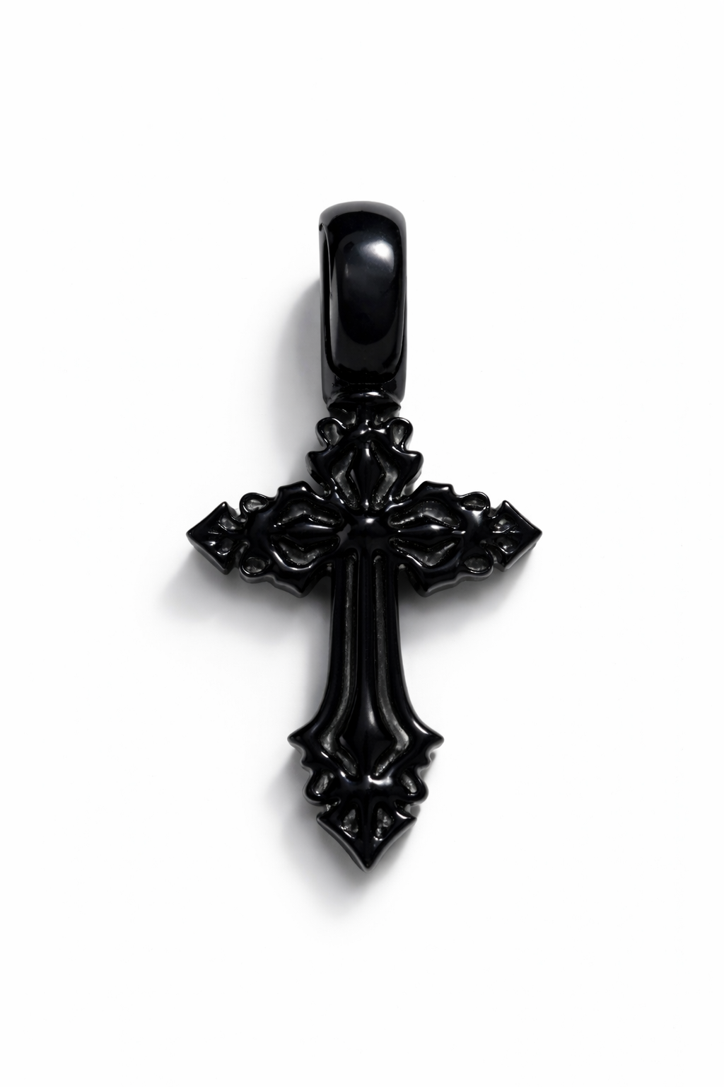 HEM CROSS PENDANT
